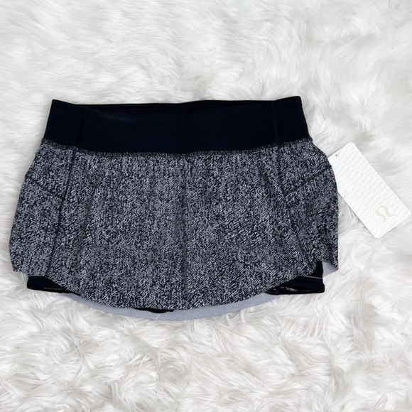 LULULEMON FINAL LAP SKORT/SKIRT SIZE 6 - Picture 5 of 16